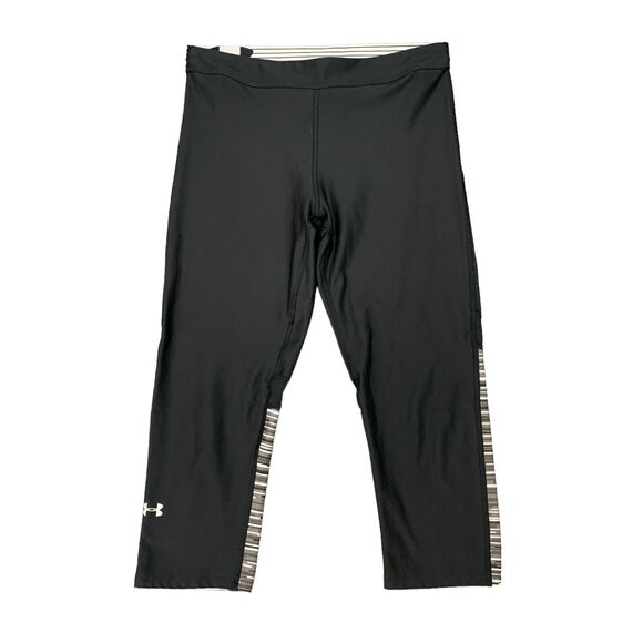 Under Armour Cropped Leggings Womens M Medium Black Fitted HeatGear Gym Workout - Picture 1 of 10
